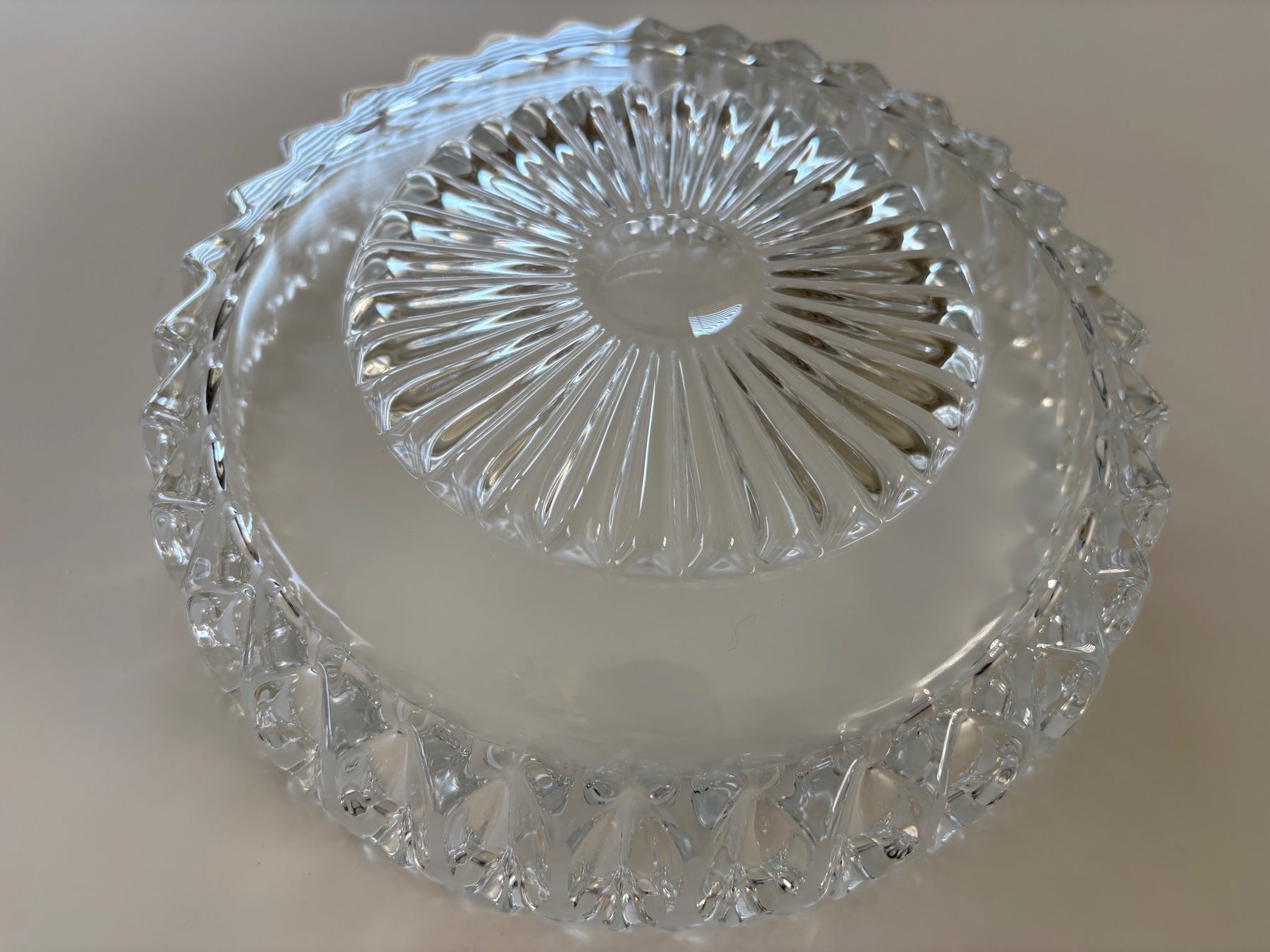 Ciotole: Coupe en verre décorative vintage, centre de table – Usato da Lausanne venduto da opi_92cn 6