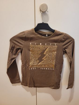 Haut manches longues taille 122/128 (neuf)
