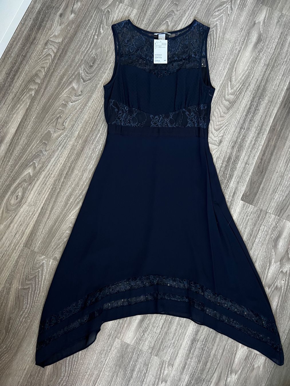 Vestiti: NEU Cocktailkleid Gr. 36 – Nuovo e nell'imballaggio originale da Rorbas venduto da bau_5wpj 1