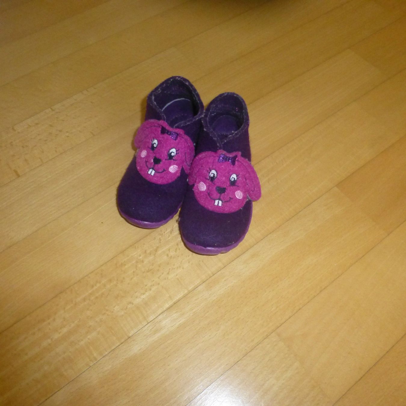 Scarpe per ragazze: Kinderfinken – Usato da Hergiswil NW venduto da annettelia