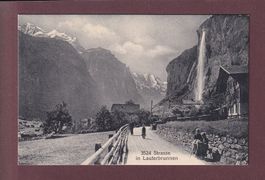 Strasse in LAUTERBRUNNEN - Leute