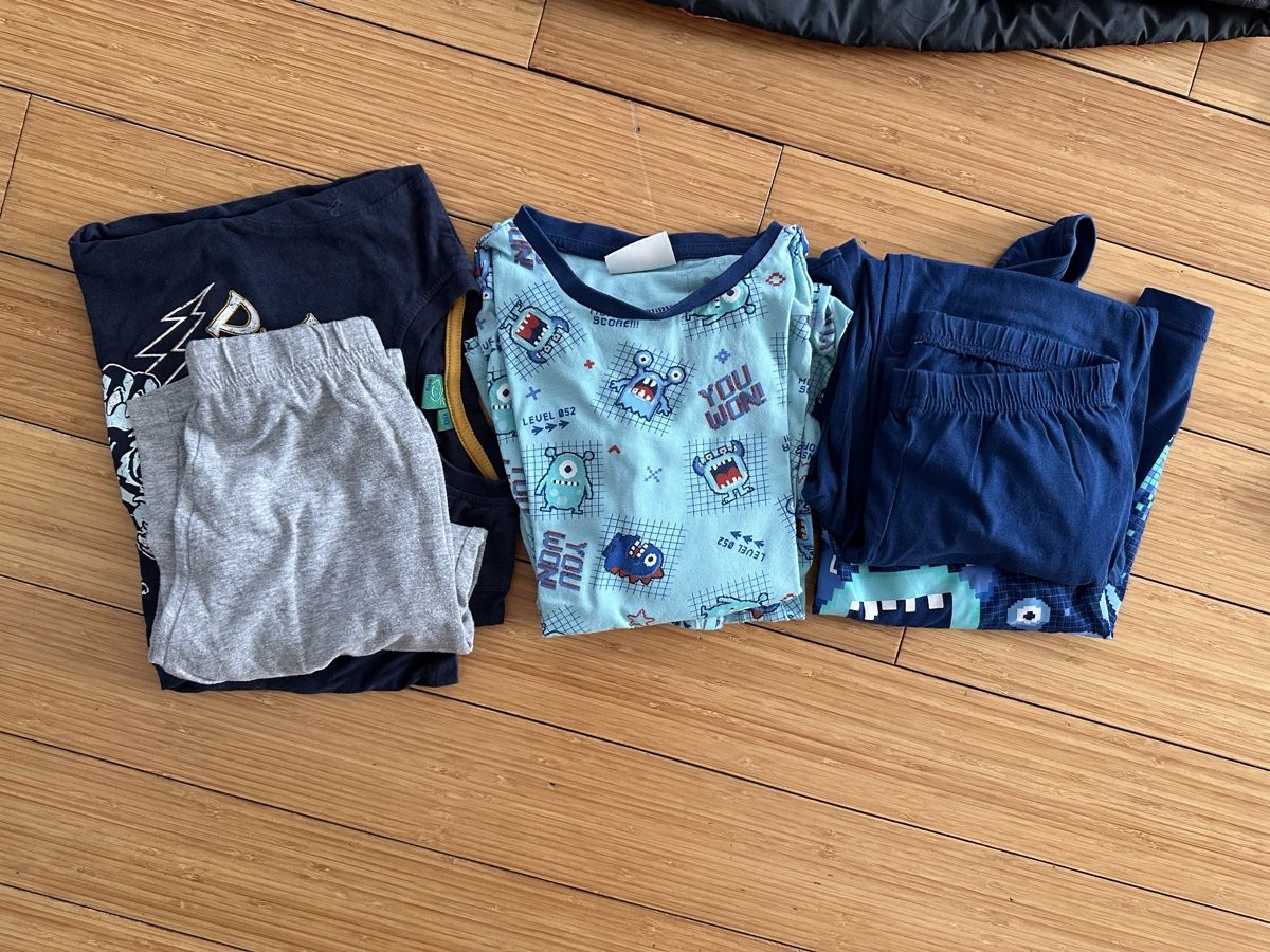 Lotti & Set di vestiti: Habits pour enfants – Usato da Biel/Bienne venduto da fab_66kd 6