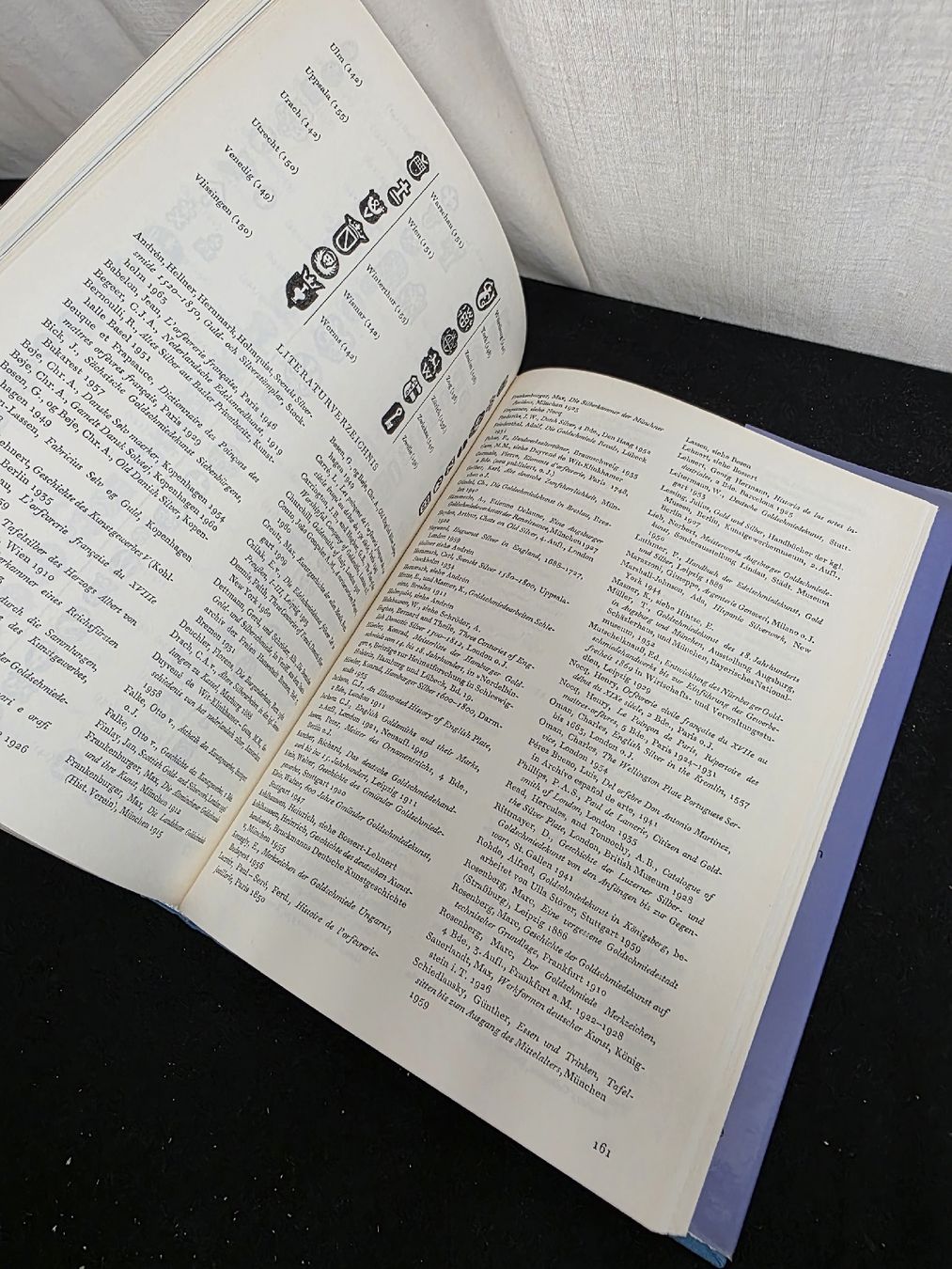 Libri: Buch Altes Tafelsilber Brunner Bruckmann Mnchen  – Usato da Wolfertswil venduto da Antiko 4