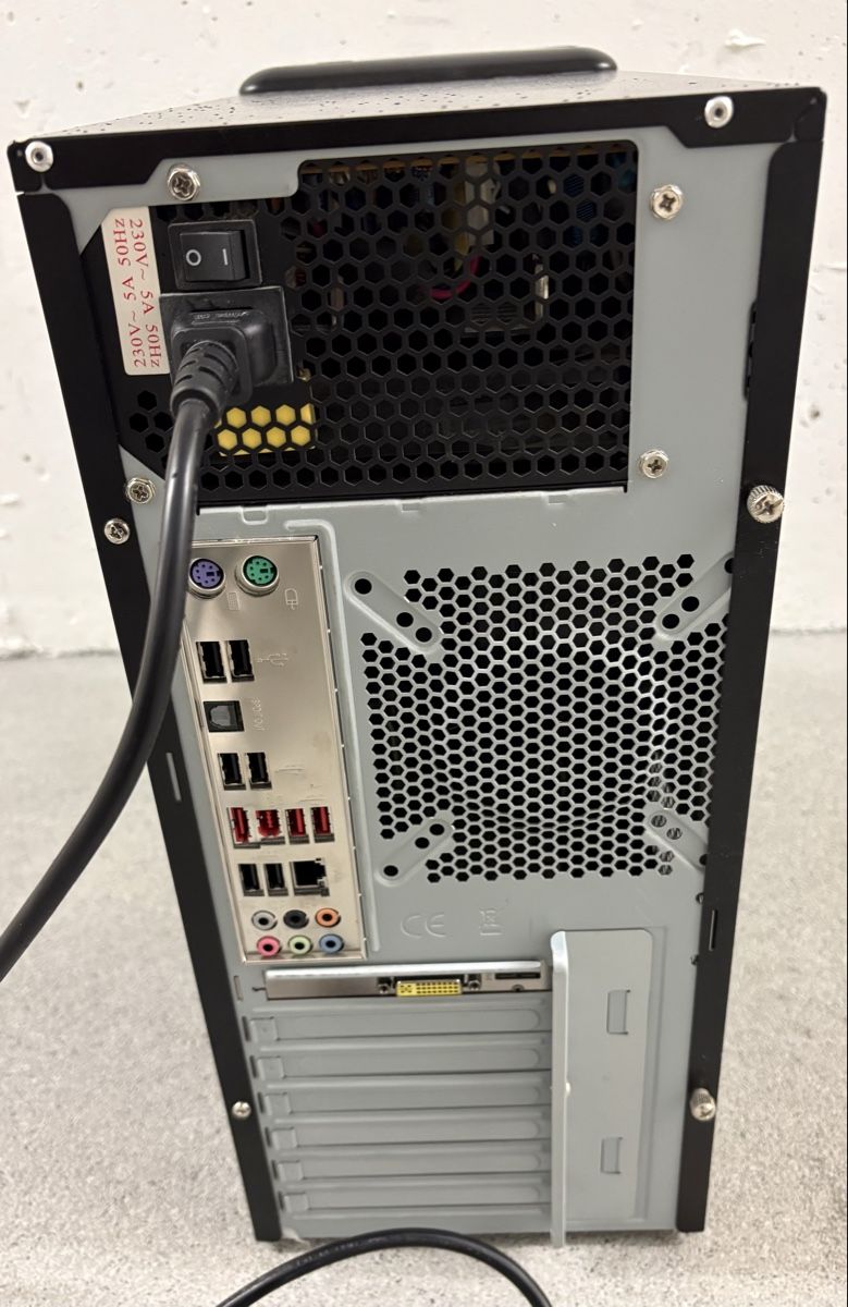 Steg PC: STEG PC Tower 500GB ab Fr. 1.-  – Usato da Perlen venduto da S0nG0ku 2