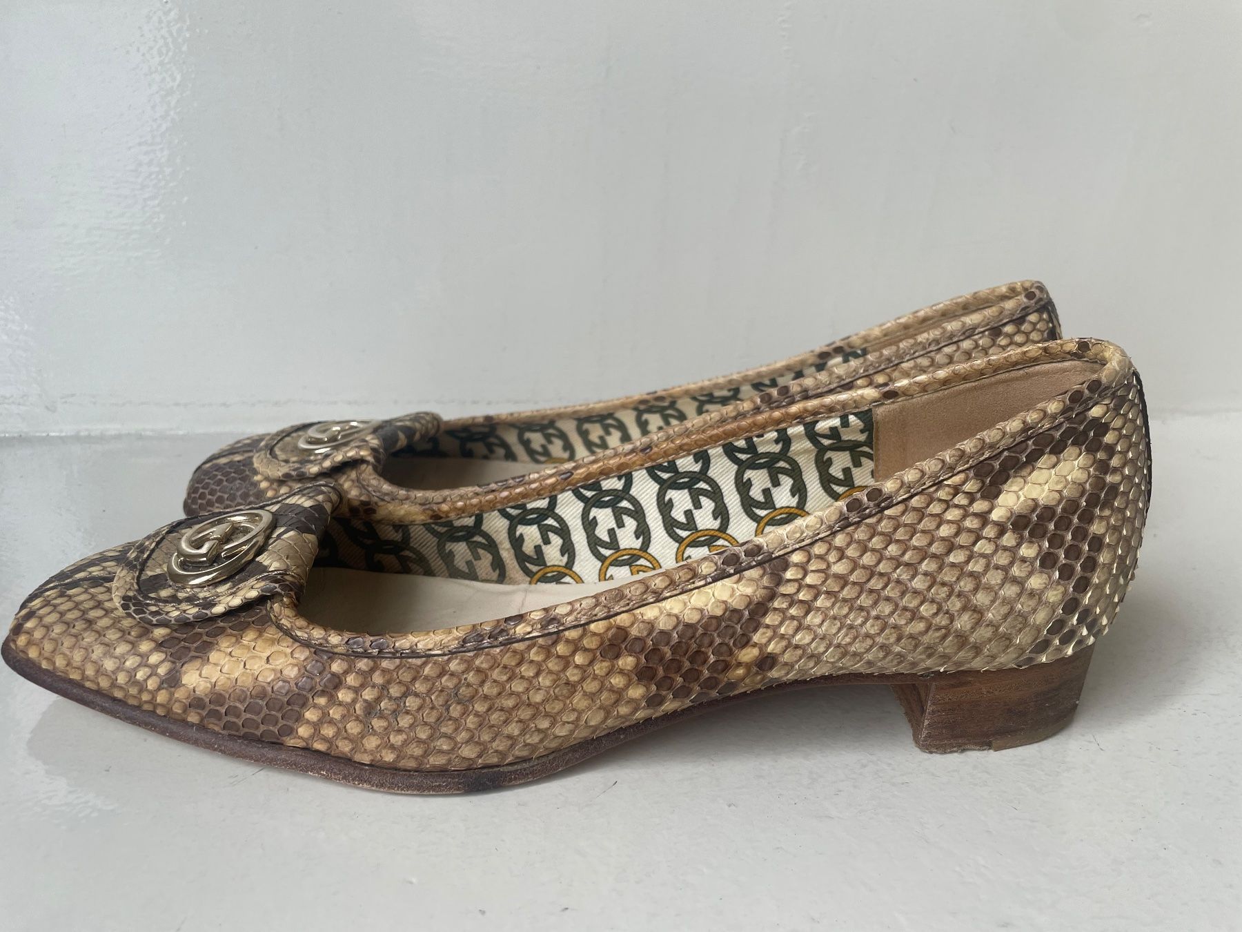 Gucci Scarpe da donna: Gucci Shoes 39 - Python – Usato da Minusio venduto da Pink222
