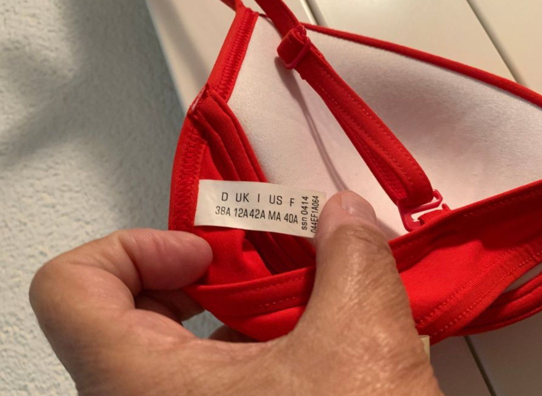 Maillots de bain & Bikinis: herziges rotes Bikini, Grösse 38A – D'occasion à St. Gallen par Miousch 4