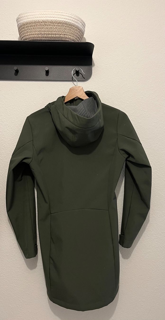 Icepeak Manteaux: Icepeak Softshell Mantel – D'occasion à Basel par anj_hbr6 1