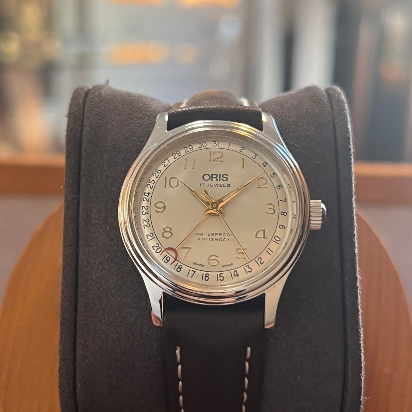 Oris Orologi: Oris Pointer Date Full Set 34mm Mechanical – Usato da Carouge GE venduto da Watchaser