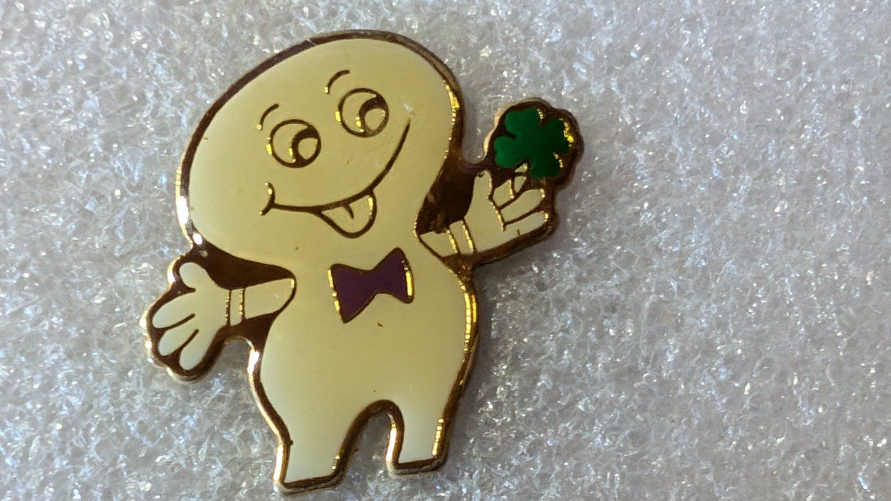 Placchette & Badge: Ansteckpin 212: Maga Bio – Usato da Oppligen venduto da Pin-Fall-Shop