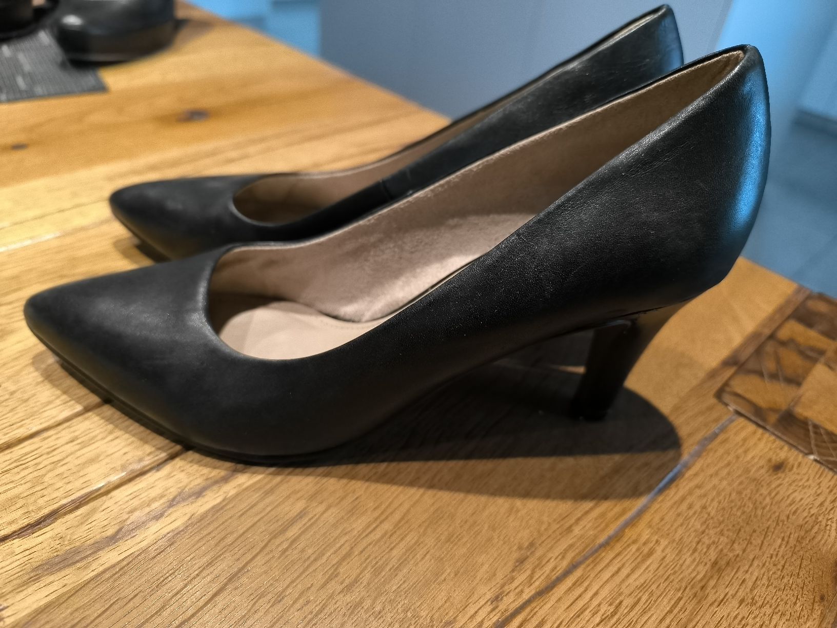 S.Oliver Scarpe da donna: Schwarze Leder Pumps Gr. 38/39 s.Oliver – Usato da Niederwil AG venduto da Nioc28 3