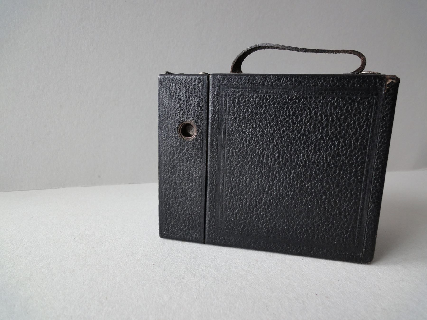 Appareil photo: Alte Kamera - Eno Box – D'occasion à Chur par omonia 2