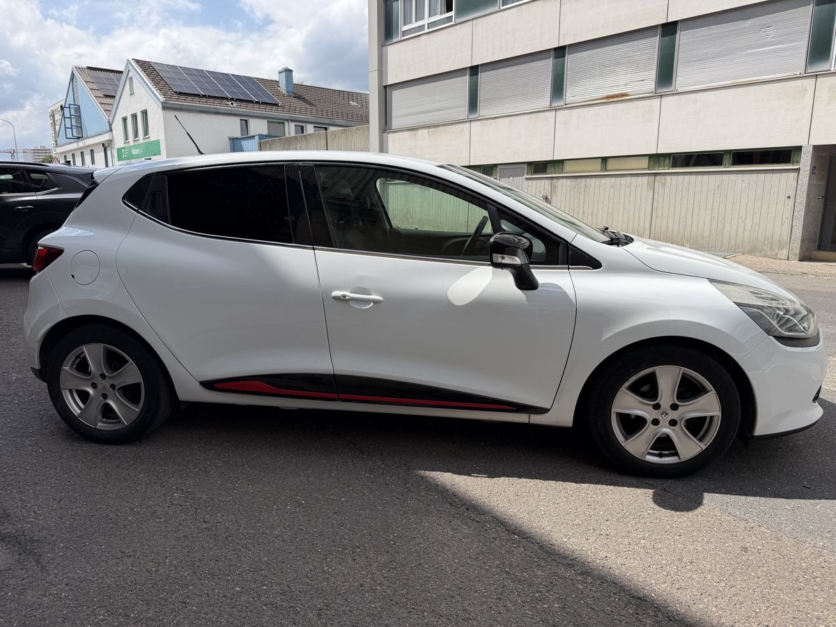 Automobili: Renault clio – Usato da La Chaux-de-Fonds venduto da Transportchezmax