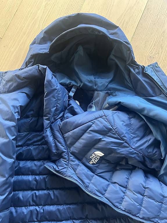 North Face Giacche: The North Face Jacke inkl. Softshell Daunen – Usato da Maienfeld venduto da Sepurlipan 2