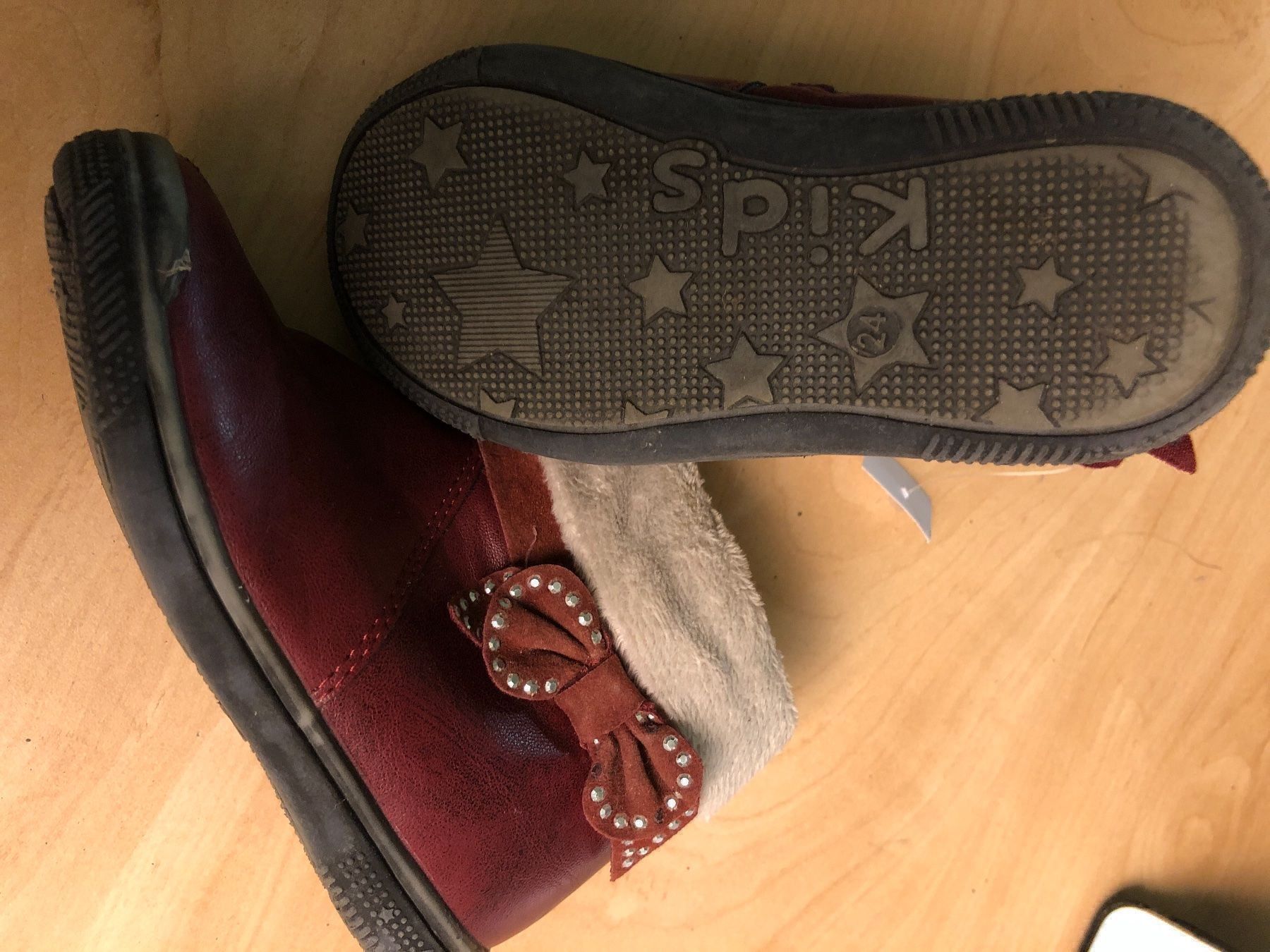 Scarpe per ragazze: Süsse Stiefel Gr.24 – Usato da Obergerlafingen venduto da cabo4 2