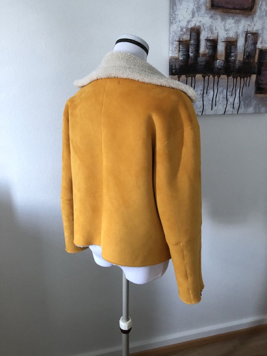 Zara Jacken: ZARA Teddyfell Jacke Gr. 38 – Gebraucht aus Schaffhausen von Fixier 3