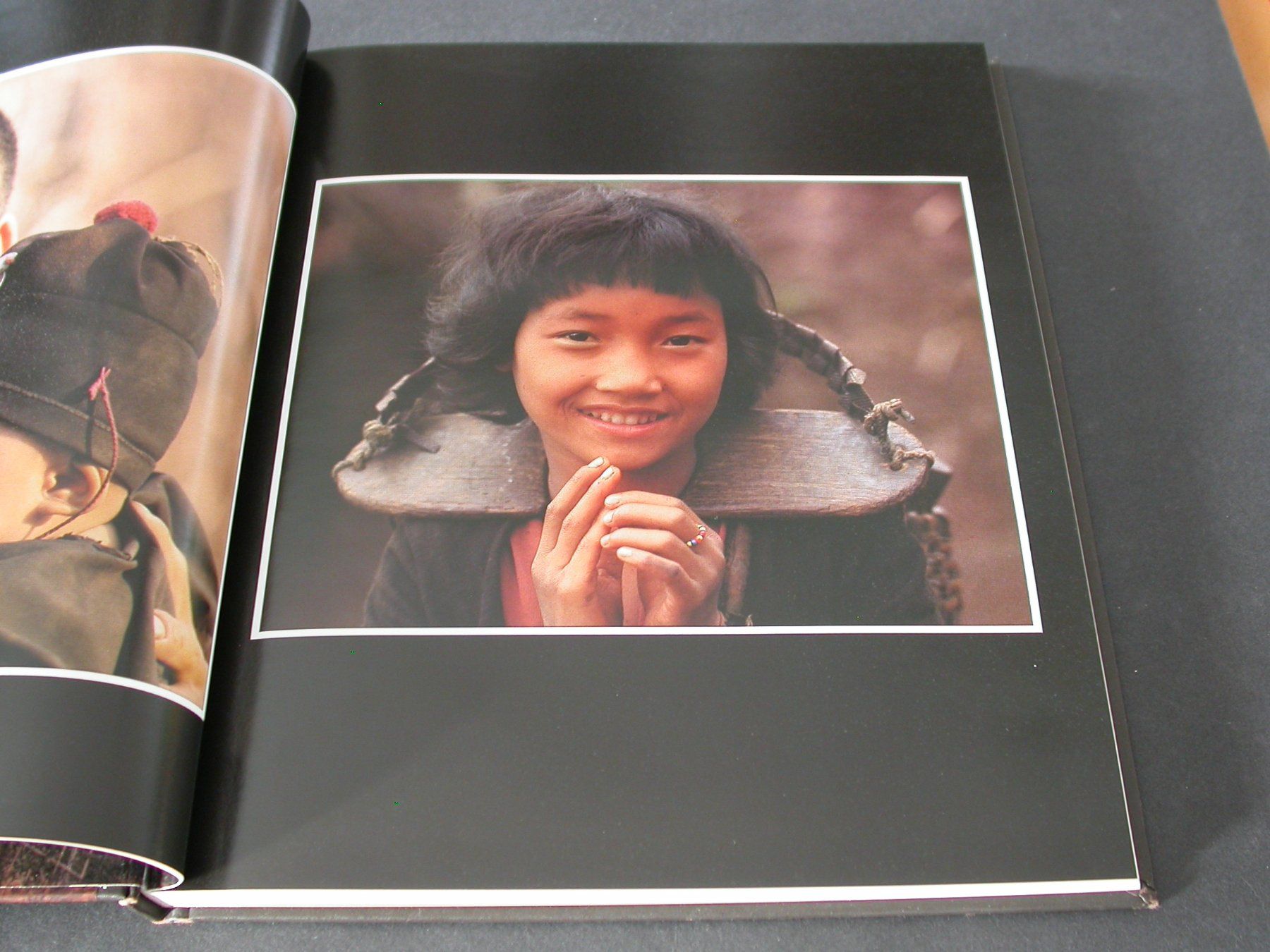 Libri: Die Akha - Siedler der Thai-Wälder – Usato da Zürich venduto da Marcel6887 2