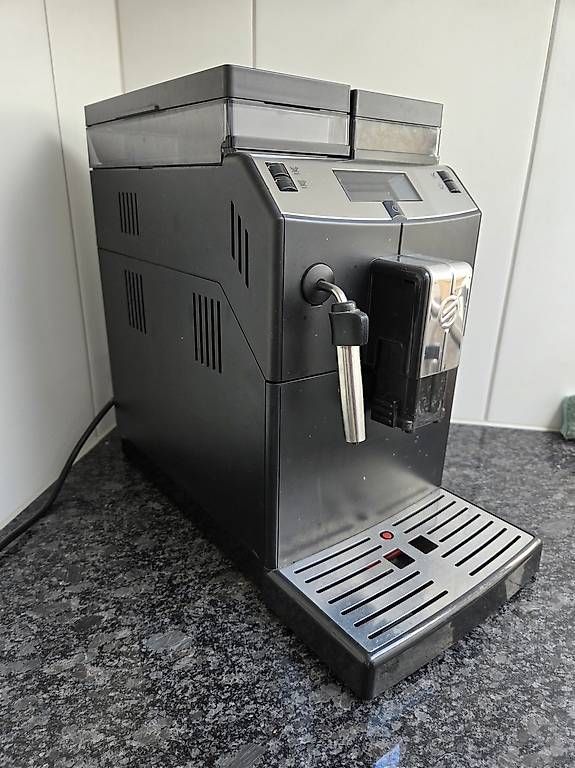 Macchine per caffè & Macchine per espresso: Kaffemaschine Saeco Lirika – Usato da Niederlenz venduto da CaitH 1