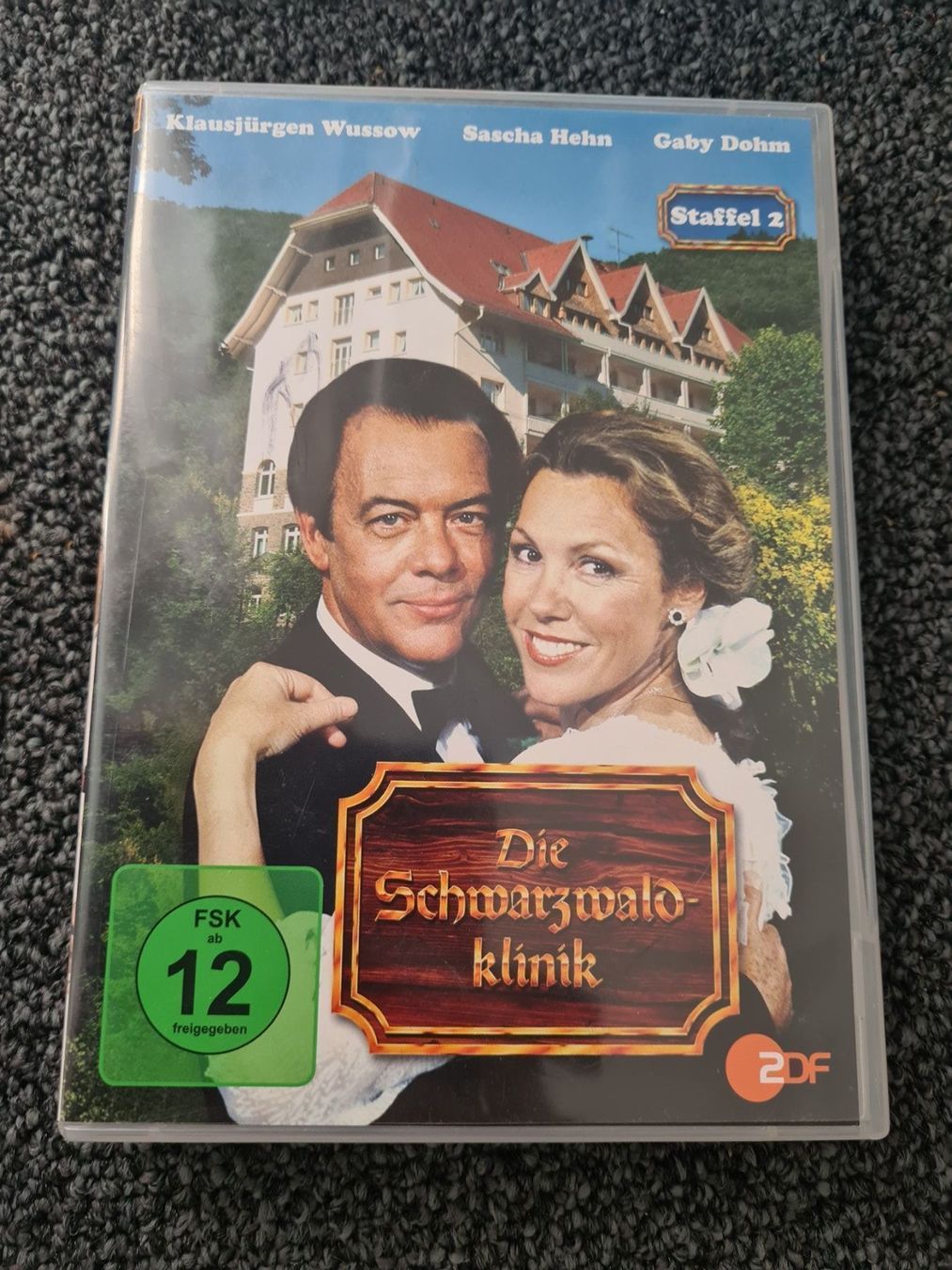 Alle DVDs: DIE SCHWARZWALDKLINIK STAFFEL 2 – Gebraucht aus Ruswil von jan_bxl5