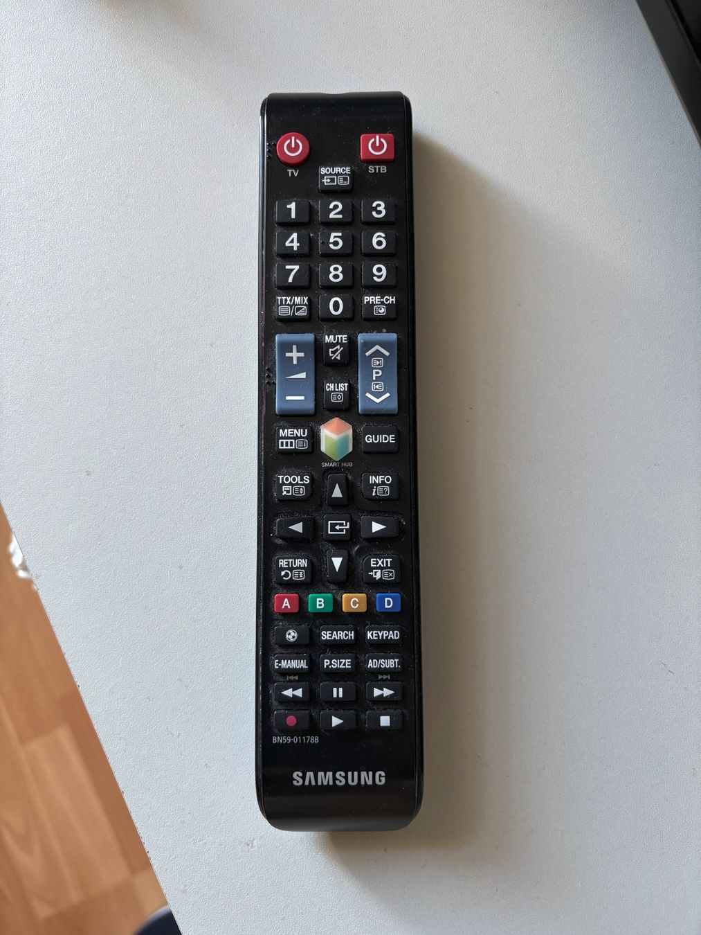Samsung Televisori: Samsung 65" LED-TV – Usato da Davos Dorf venduto da et24371 4