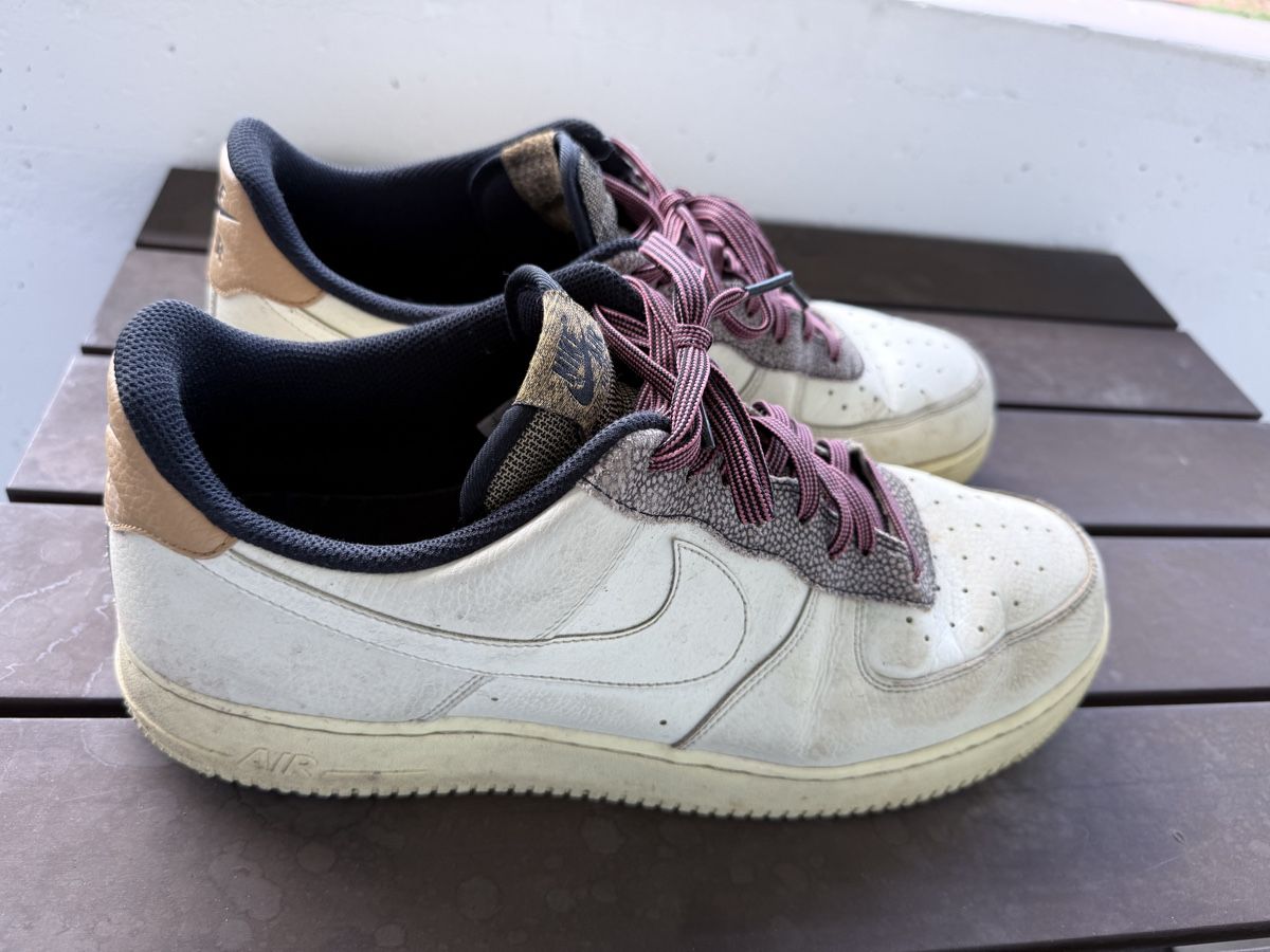 Nike Chaussures hommes: Air force  – D'occasion à Renan BE par Meh1983 2