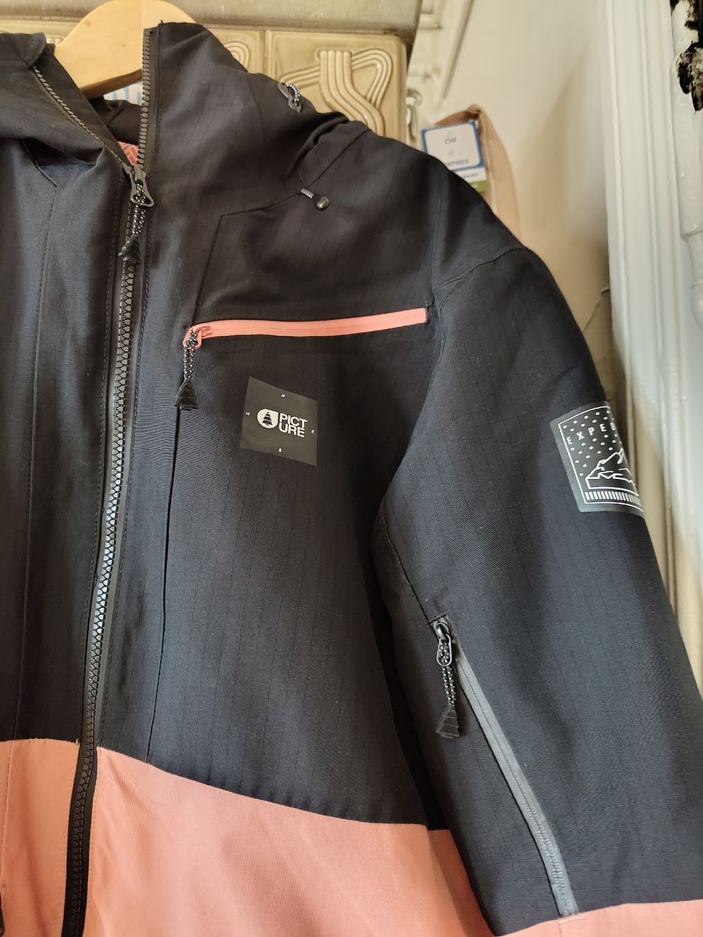 Picture Giacche: Picture Snowboardjacke L – Nuovo (secondo la descrizione) da St. Gallen venduto da jessparker 3