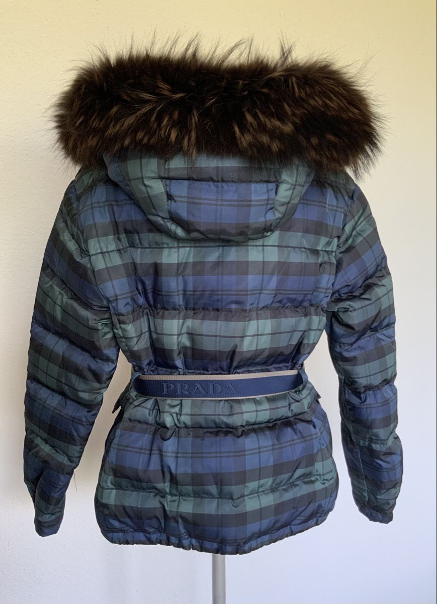 Prada Jacken: Prada Down Jacket – Neu und originalverpackt aus Dübendorf von S1973E 1