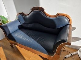 Antikes Sofa  ausklappbar  Top Zustand  Einzelstück