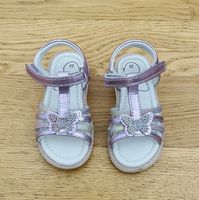 Sandales fille Taille 23