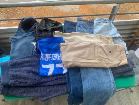 Kleiderpaket Junge, Gr. 164 (13-14 Jahre)
