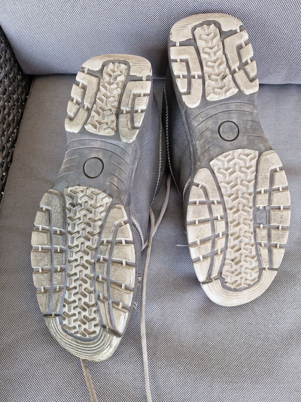 Stuco Scarpe da uomo: Stuco Sicherheitsschuhe S3 SRC ESD Gr. 44 – Usato da Niederrohrdorf venduto da Miripfiri 6