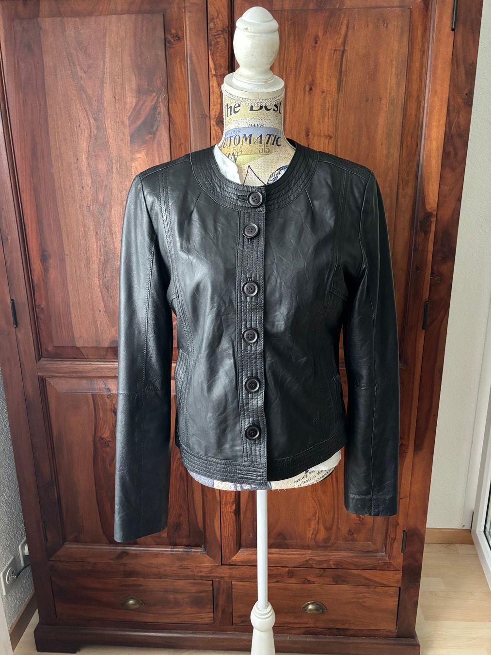 Maddison Giacche: MADDISON Lederjacke – Usato da Merishausen venduto da yourdream