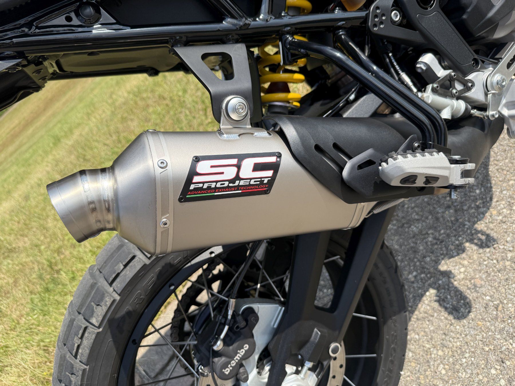 Ducati Enduro: Ducati Desert X mit SC Project – Usato da Nürensdorf venduto da Giovenotto 5