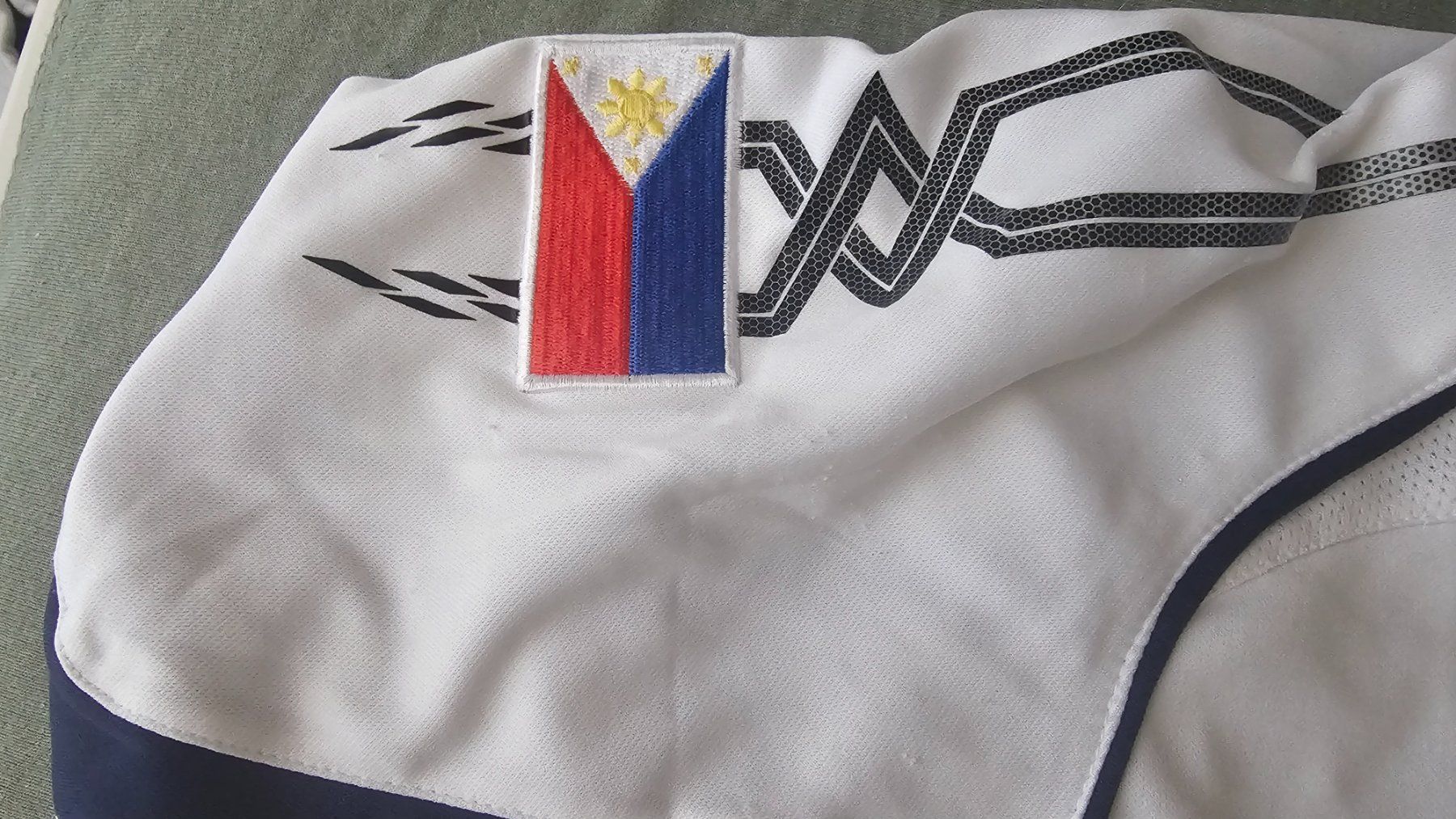 Mizuno Canottiere & Pantaloni: Maillot football Philippine – Usato da St-Prex venduto da sebgav 2