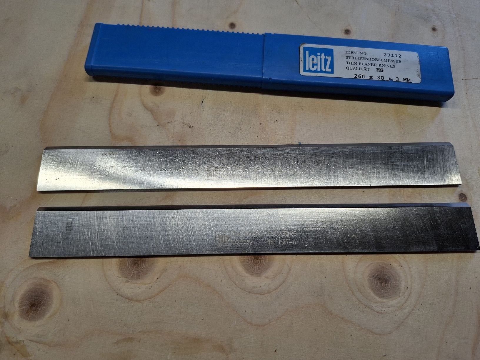 Leitz Tutti gli attrezzi: Streifenhobelmesser LEITZ HS 260x30x3mm – Nuovo (secondo la descrizione) da Niederuzwil venduto da Dakitiki 3