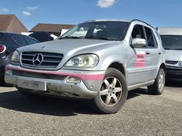 MB V8 Diesel ML400 Automat 4x4 AHK 3.3T Export