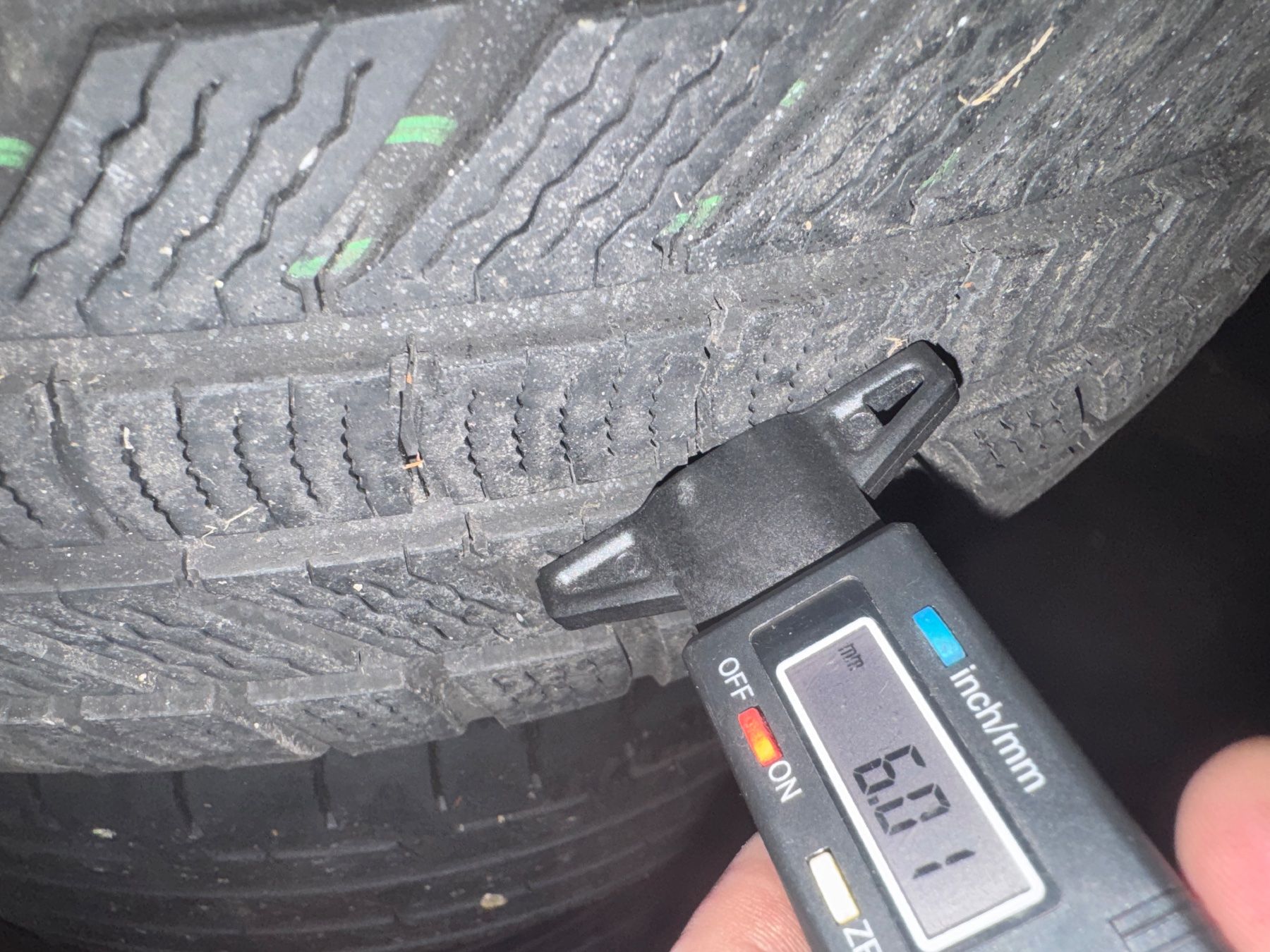 Continental Pneumatici & Ruote complete: 235/55R18 – Usato da Widen venduto da Dinero02 1