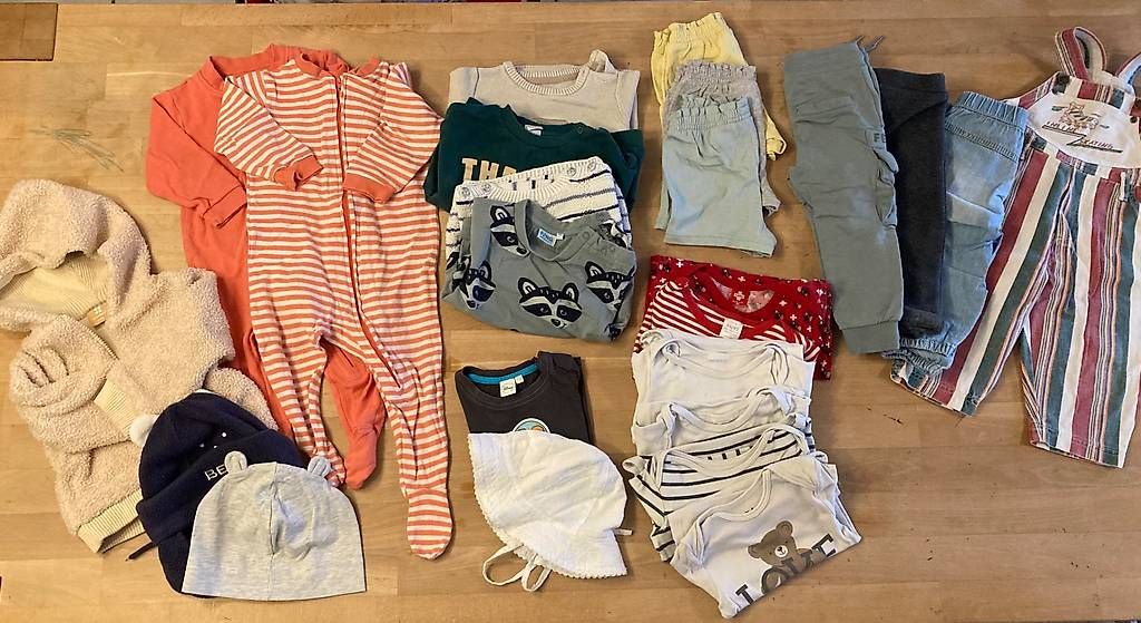 Lotti & Set di vestiti: Kleiderpaket Grösse 74/80 – Usato da Heimiswil venduto da gemschi04