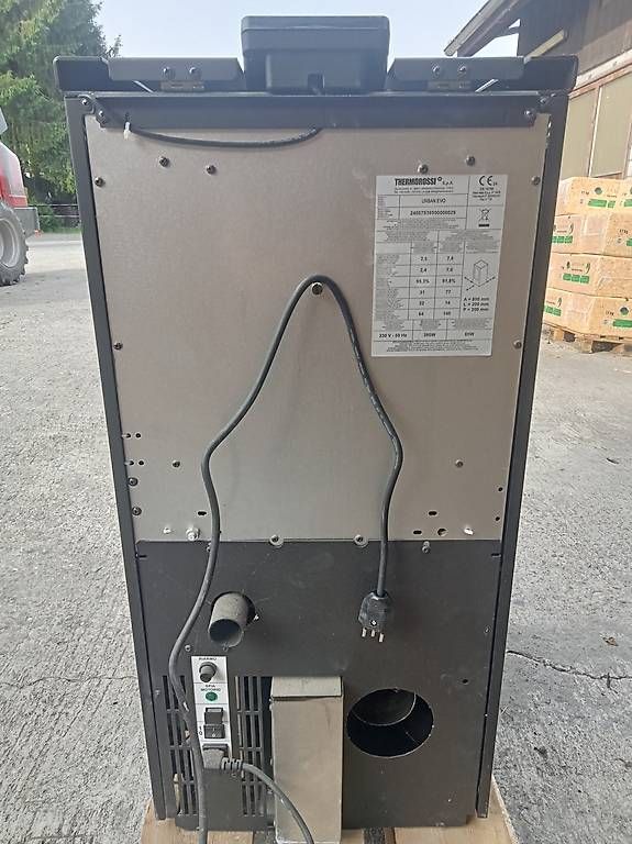 Stufe caminetto: Pellet Ofen Thermorossi Urban Evo – Usato da Rothenburg venduto da Delacom 1