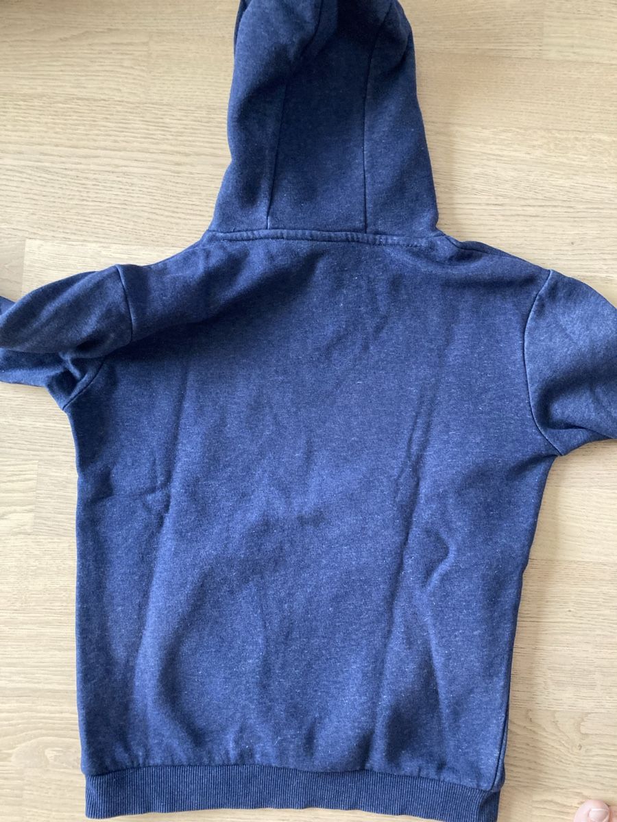 H&M Lotti & Set di vestiti: neuwertige Pullover, Gr. 146-152 – Nuovo (secondo la descrizione) da Otelfingen venduto da pat_8jmb 6