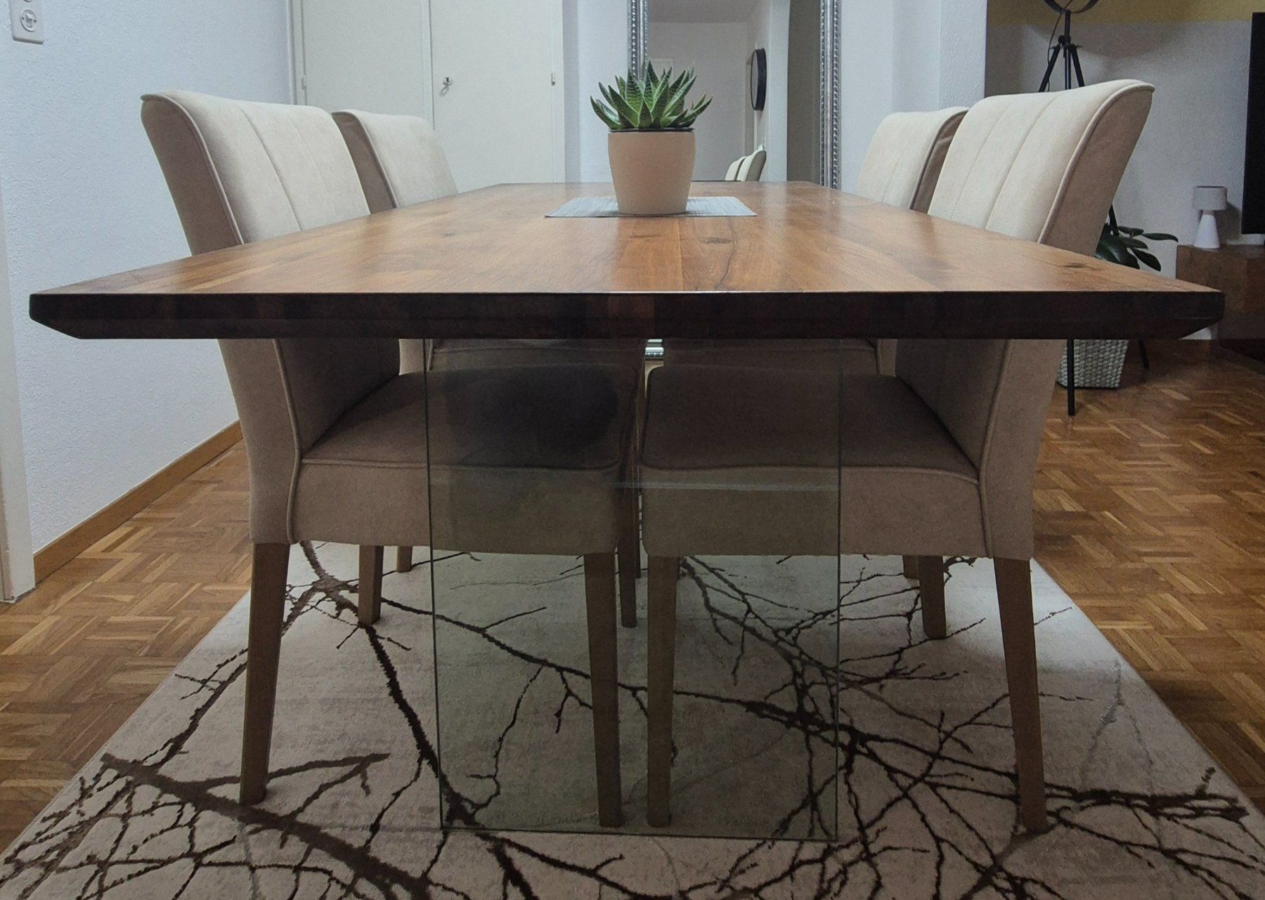 Set de table et chaises: Esstisch mit  Stühlen – D'occasion à Mellingen par Loewe2006 3