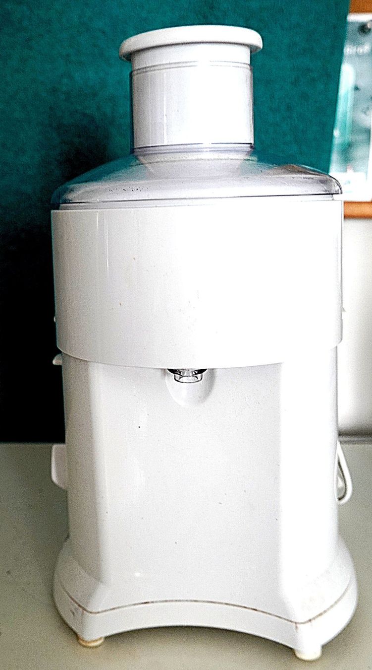 Elettrodomestici da cucina: Entsafter Zentrifuge – Usato da Baar venduto da 2cvbaar 1