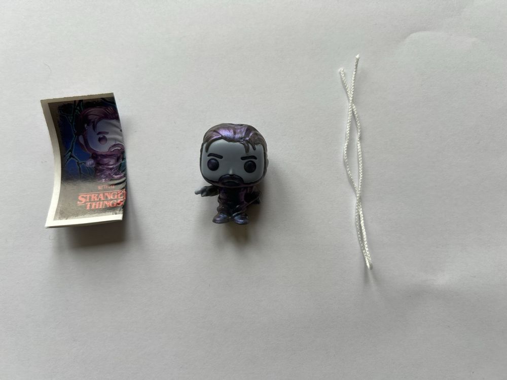 Upside down Hopper Kinder Joy Stranger Things (Neu (gemäss Beschreibung ...