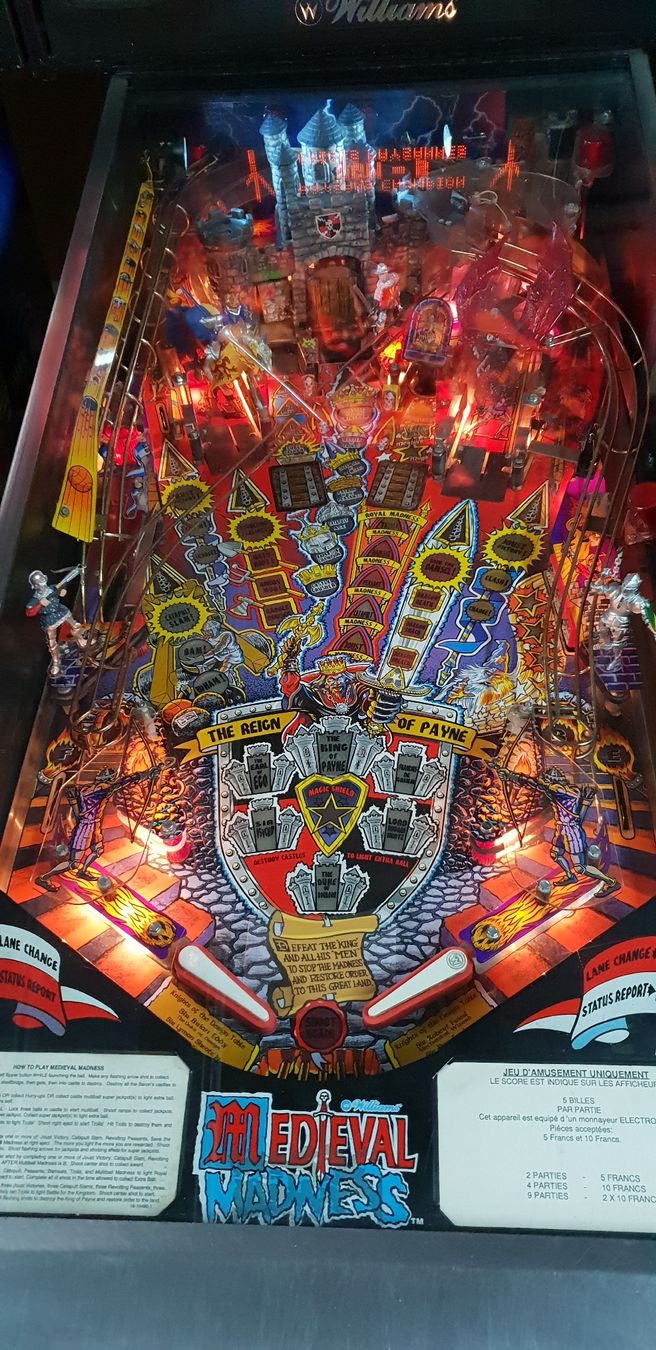 Williams Flipperkästen: Flipper Williams Medieval Madness  – Gebraucht aus Les Fins von Alsafa 3