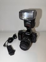 Nikon F-801s Kamera mit Objektiv und Blitzgerät SB-25