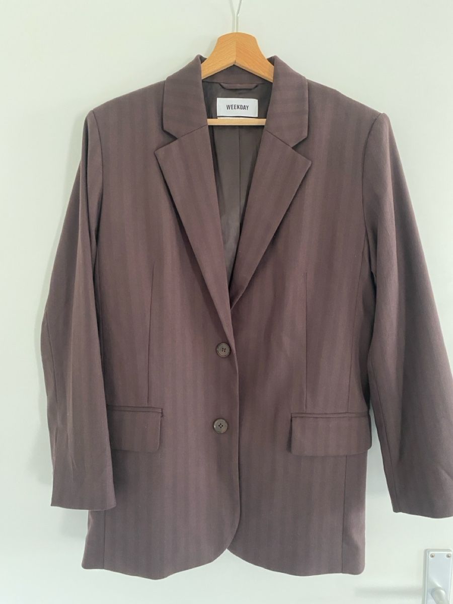 Weekday Giacche: Blazer von WEEKDAY Gr. 34 Braun – Nuovo (secondo la descrizione) da Bern venduto da fashion_11 2