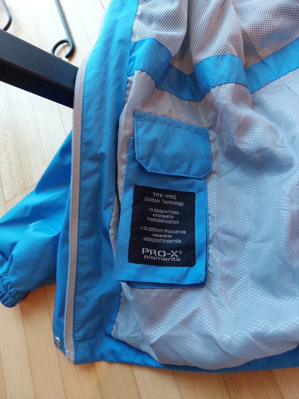Element Giacche: Pro-X Elements Regenjacke, wasserdicht, Grösse 38 – Nuovo (secondo la descrizione) da Veltheim AG venduto da gave04 4