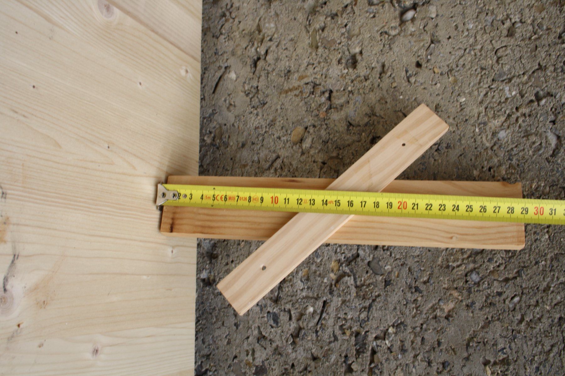Uhren: SANDUHR  HOLZ SANDUHR TIMER – Gebraucht aus Wauwil von Pneuedy 7