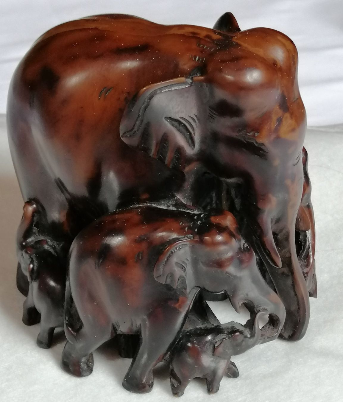Statuette: Elefanten Kunstharz - Siebenköpfige Elefantengruppe – Usato da Oberriet SG venduto da Atir47