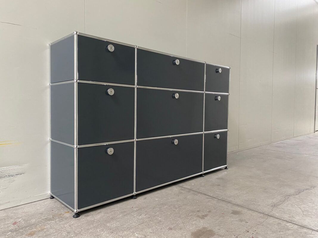 USM Cassettiere: USM Haller Kommode 3x3 9KT – Usato da St. Gallen venduto da MSMoebelhandel
