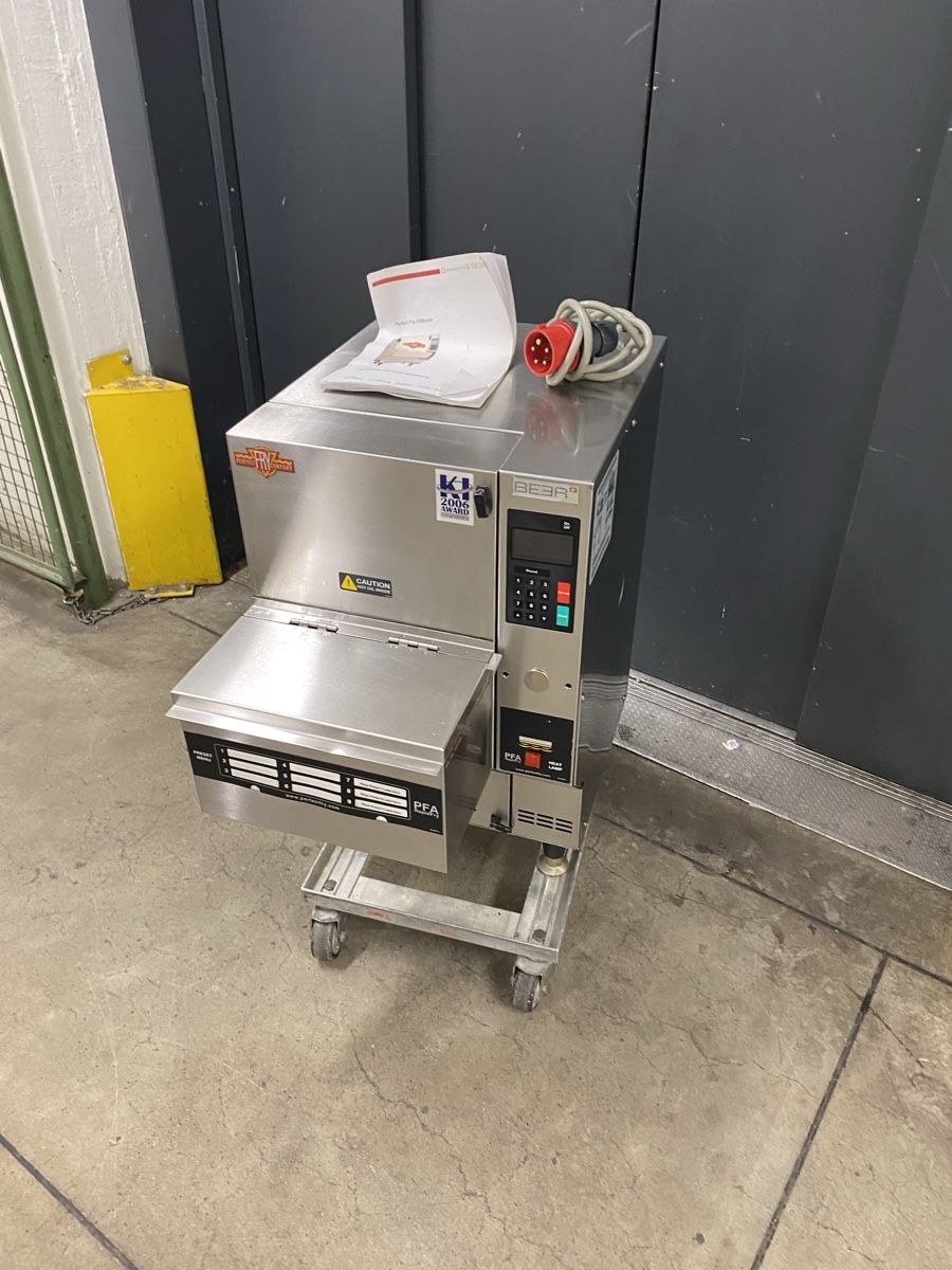Appareils de cuisine: Fritteuse – D'occasion à Dietikon par dia_y8y5 5